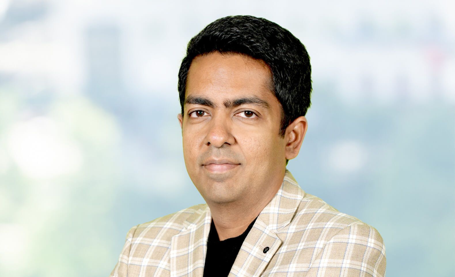Portrait of Vikash Fogla, Chief Financial Officer at -Neutrinos